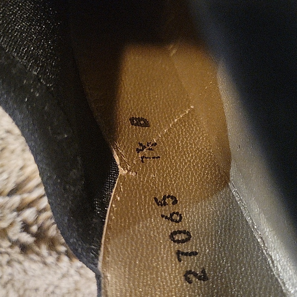 Stuart Weitzman Pumps - Picture 6 of 6